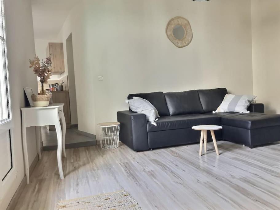 Appartement Avec Terrasse Centre De La Bastide Carcasona Exterior foto